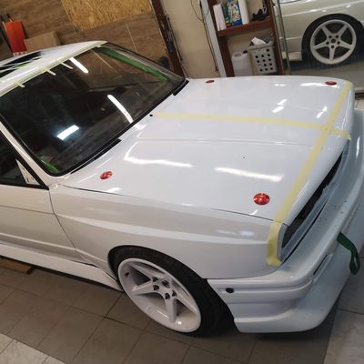 BMW E30 M3 – Martini design fóliázás – 3. kép