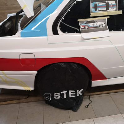 BMW E30 M3 – Martini design fóliázás – 14. kép