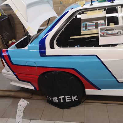 BMW E30 M3 – Martini design fóliázás – 19. kép