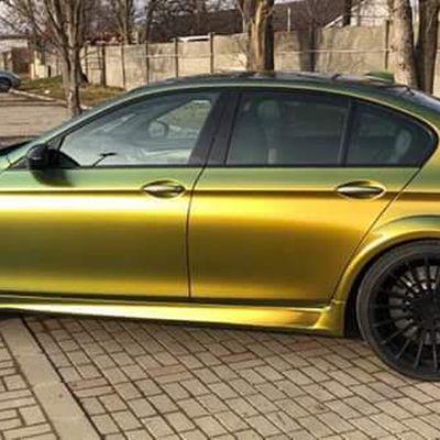 BMW M5 F10 Hamann – Avery Supreme Satin Fresh Spring – 3. kép