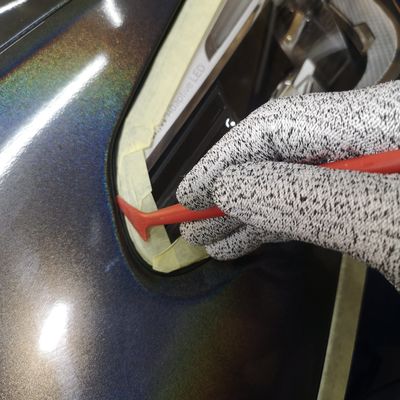 BMW M5 F90 – Avery Dennison Gloss Metallic Prismatic Grey – 8. kép