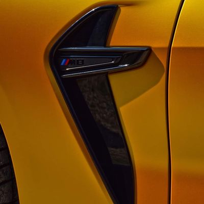 BMW M8 Competition – Avery Supreme Satin Metallic Energetic Yellow + PPF – 6. kép