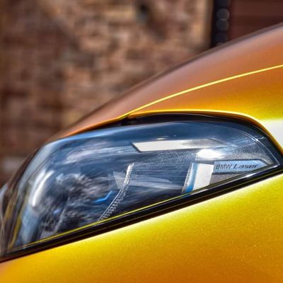 BMW M8 Competition – Avery Supreme Satin Metallic Energetic Yellow + PPF – 7. kép