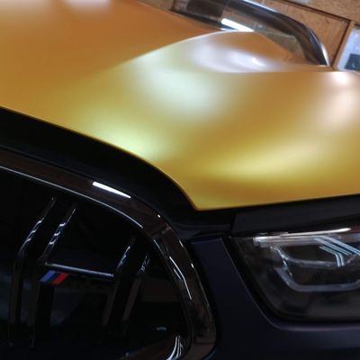 BMW M8 Competition – Avery Supreme Satin Metallic Energetic Yellow + PPF – 26. kép