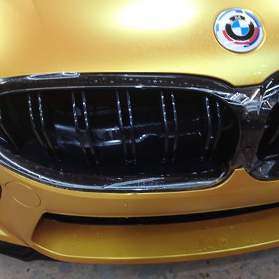BMW M8 Competition – Avery Supreme Satin Metallic Energetic Yellow + PPF – 60. kép