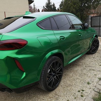 BMW X6 M Competition – Avery Supreme Gloss Metallic Radioactive + PPF – 10. kép