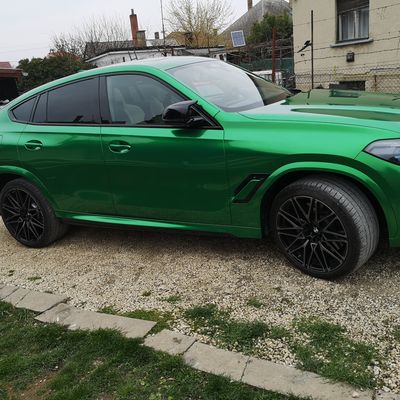 BMW X6 M Competition – Avery Supreme Gloss Metallic Radioactive + PPF – 15. kép