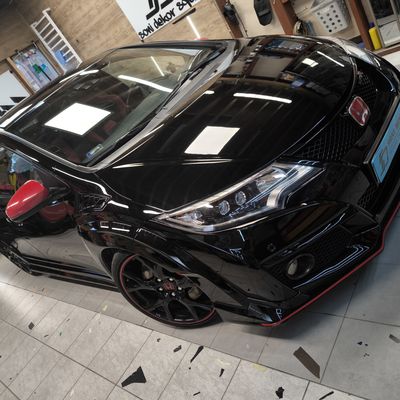 Honda Civic Type R – Skyfol PPF front egyedi mintázással – 2. kép