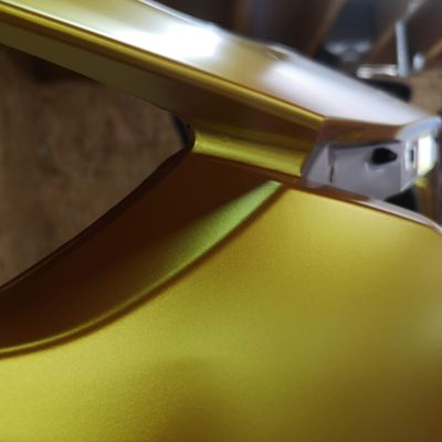 Infiniti Q60 – Avery Supreme Satin Energetic Yellow – 13. kép