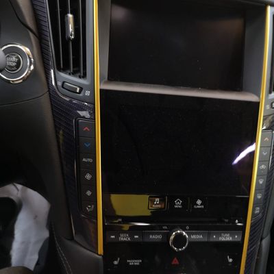 Infiniti Q60 – Avery Supreme Satin Energetic Yellow – 38. kép