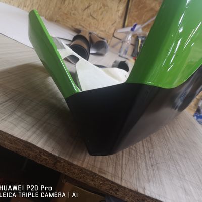 Kawasaki ZX-6R pályamotor – Avery Supreme Grass Green – 15. kép