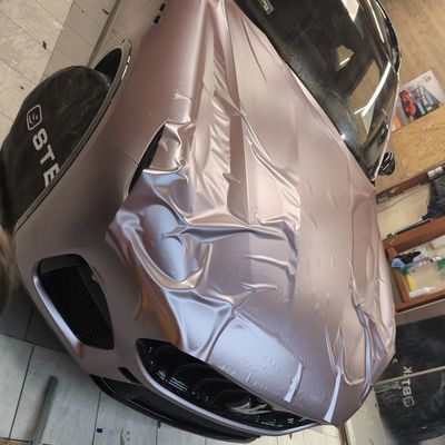 Maserati Grecale – Színes PPF Frozen Berry – 10. kép