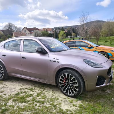 Maserati Grecale – Színes PPF Frozen Berry – 20. kép