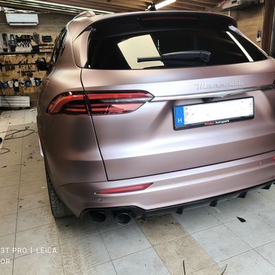 Maserati Grecale – Színes PPF Frozen Berry – 27. kép