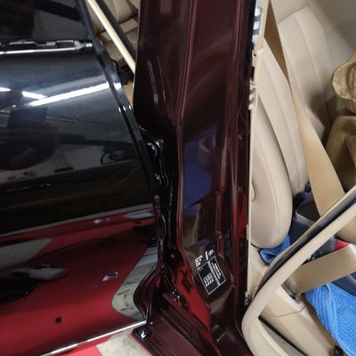 Mercedes C320 C63 optika – Avery Supreme Gloss Metallic Passion Red – 14. kép
