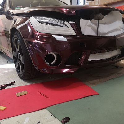 Mercedes C320 C63 optika – Avery Supreme Gloss Metallic Passion Red – 32. kép