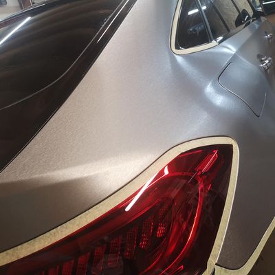 Mercedes GLC – Avery Supreme Brushed Aluminium – 11. kép