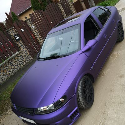 Opel Vectra Steinmetz – Avery Supreme Matte Metallic Purple – 13. kép
