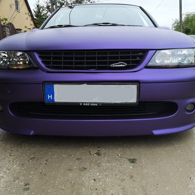 Opel Vectra Steinmetz – Avery Supreme Matte Metallic Purple – 14. kép