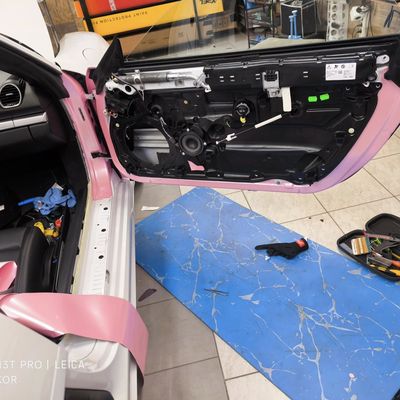 Porsche 718 Boxster S – Avery Supreme TuTu Pink – 3. kép
