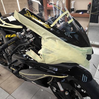 Yamaha R1 – Pálya motor egyedi design – 12. kép