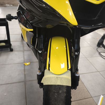 Yamaha R1 – Pálya motor egyedi design – 44. kép