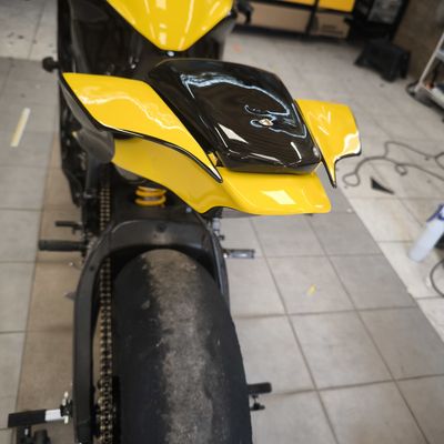 Yamaha R1 – Pálya motor egyedi design – 50. kép