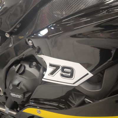 Yamaha R1 – Pálya motor egyedi design – 70. kép