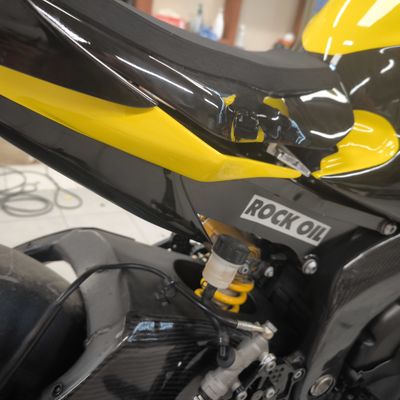 Yamaha R1 – Pálya motor egyedi design – 75. kép