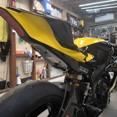 Yamaha R1 – Pálya motor egyedi design – 76. kép